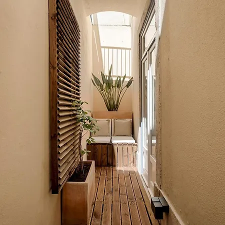 Romantic Gem In Alfama * Lisboa